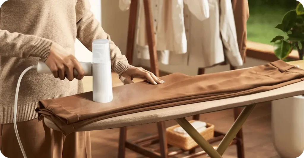 Setrika Kekinian Tanpa Ribet! Xiaomi Handheld Garment Steamer Bikin Outfit Rapi Sekejap - phillyist.com (3)