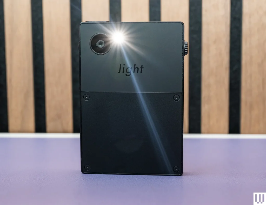 Light Phone III Solusi Buat Yang Mau Detox dari Sosmed - phillyist.com (4)